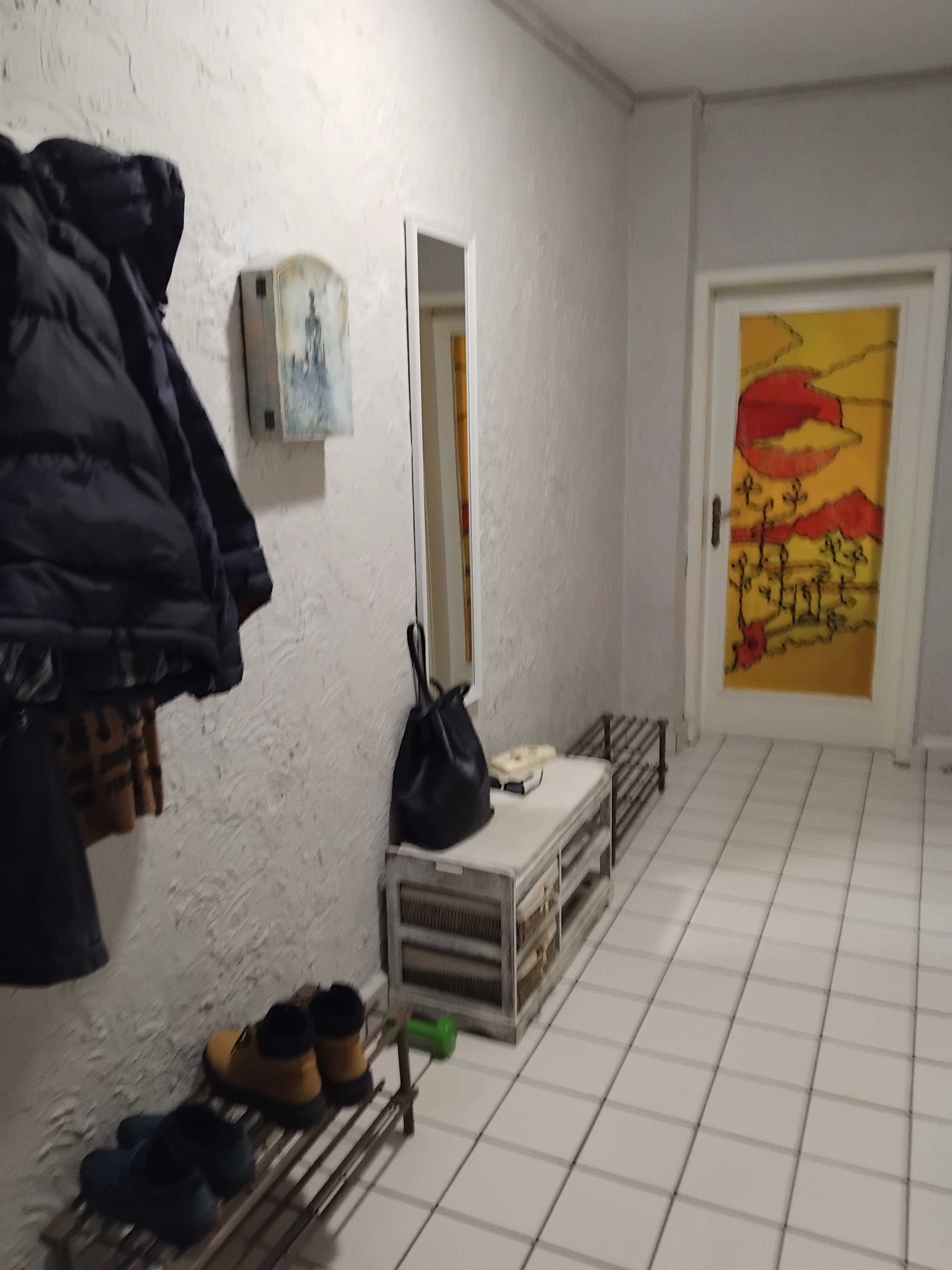 Наем Апартамент 117м2  Редута- София