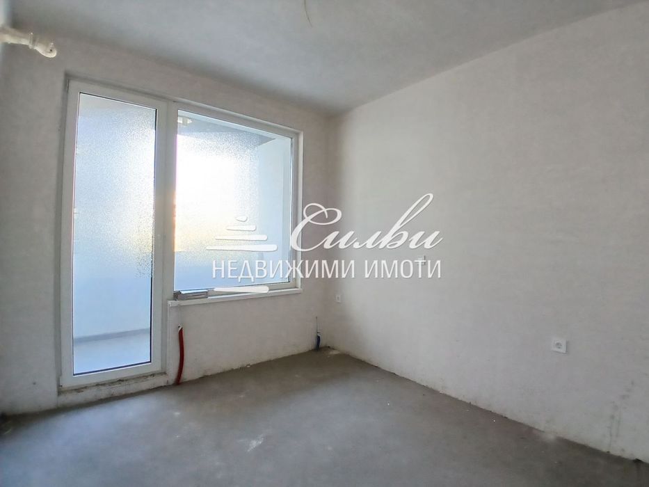 Продава се Двустаен апартамент в Шумен, Тракия - 70 кв.м за 1275 €/кв.м - Снимка #5