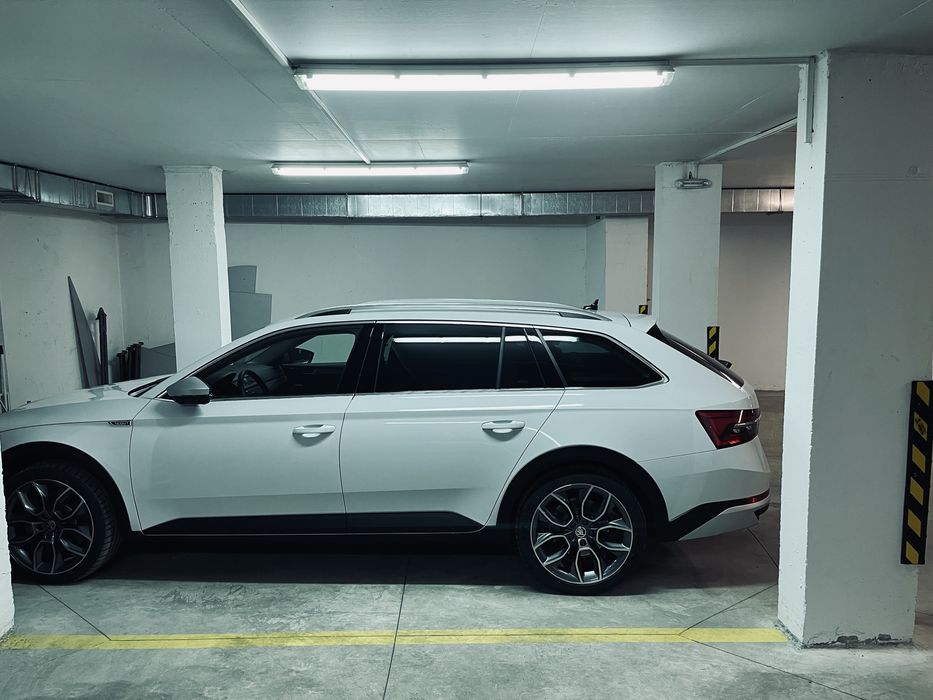 Skoda Superb SCOUT 2.0 TSI 272кс 7DSG 4X4