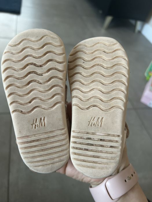 Sandale H&M marimea 20/21