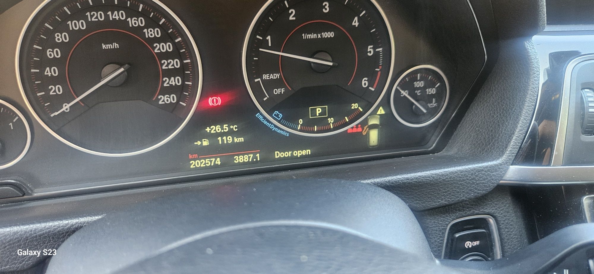 Vand bmw 320 d anul.2018 km 200.000