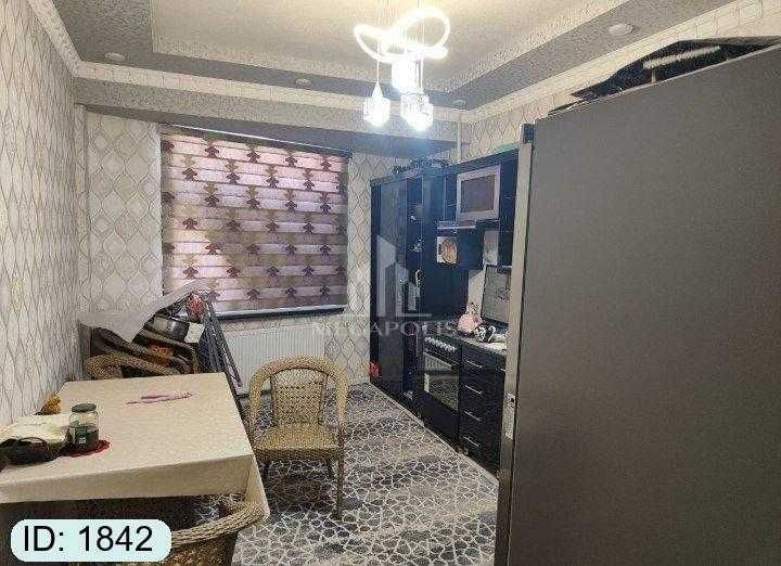 Dinamo bozorcha tarafda 3 xonali kvartira sotiladi 120 oyga №1842