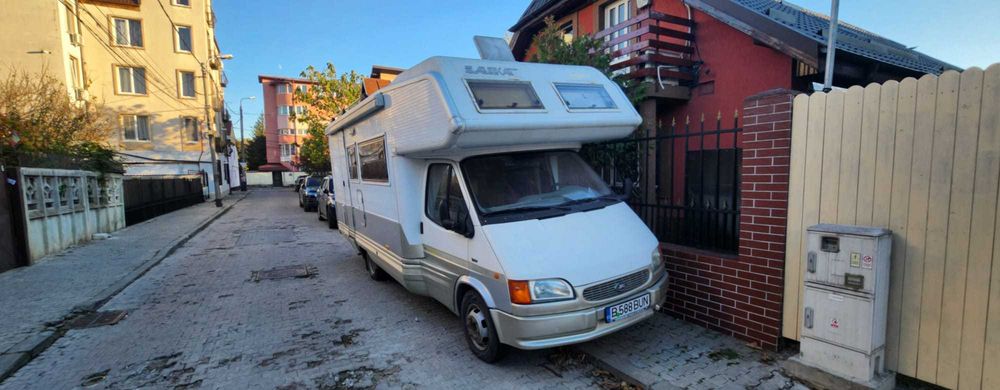 Vand autorulota Ford Laika