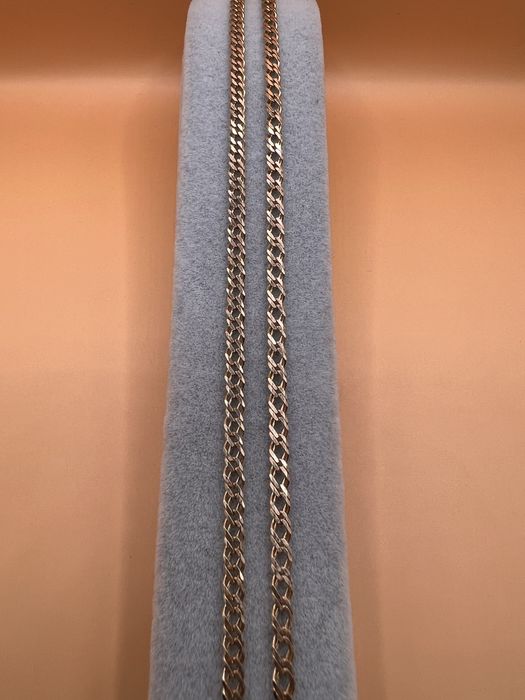 Продам золотую цепочку.