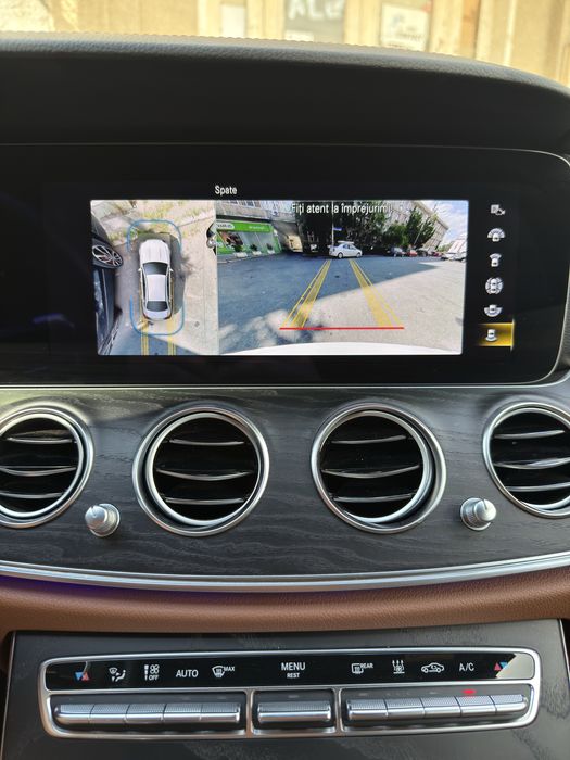 Mercedes E class 300e 4Matic AMG/ 320cp / 12.2020 / proprietar