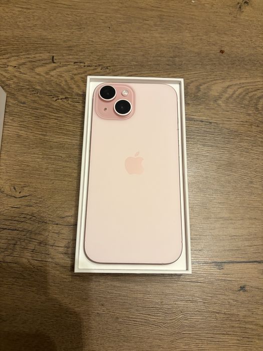 Iphone 15 roz nou