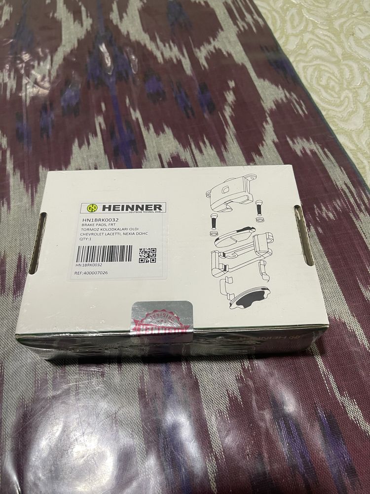 Продаю тормозные колодки HEINNER