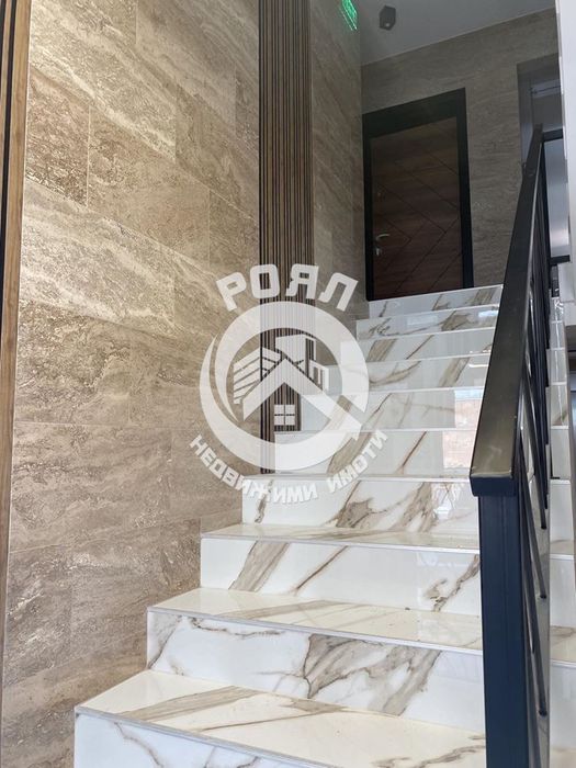 Продава се Двустаен апартамент в Пловдив, Христо Смирненски - 84 кв.м за 1186 €/кв.м - Снимка #8