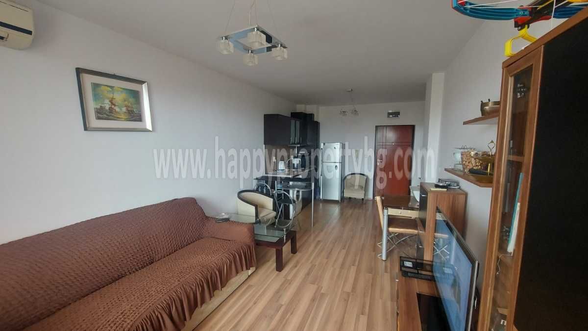 Продава се Двустаен апартамент в Поморие - 65 кв.м за 1139 €/кв.м - Снимка #1