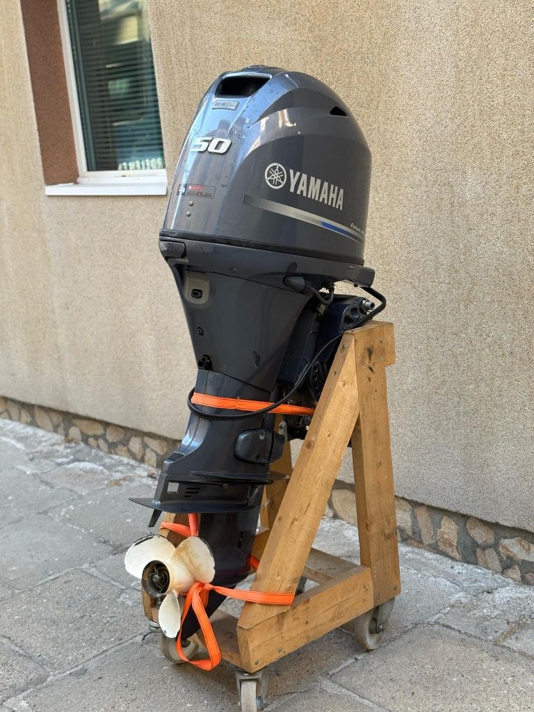 Yamaha 50hp извън бордови двигател четиритактов