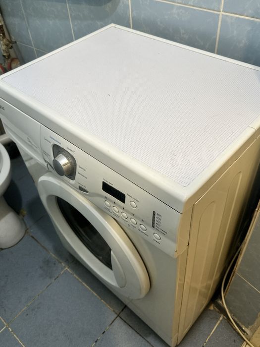 Продам стиральную машину