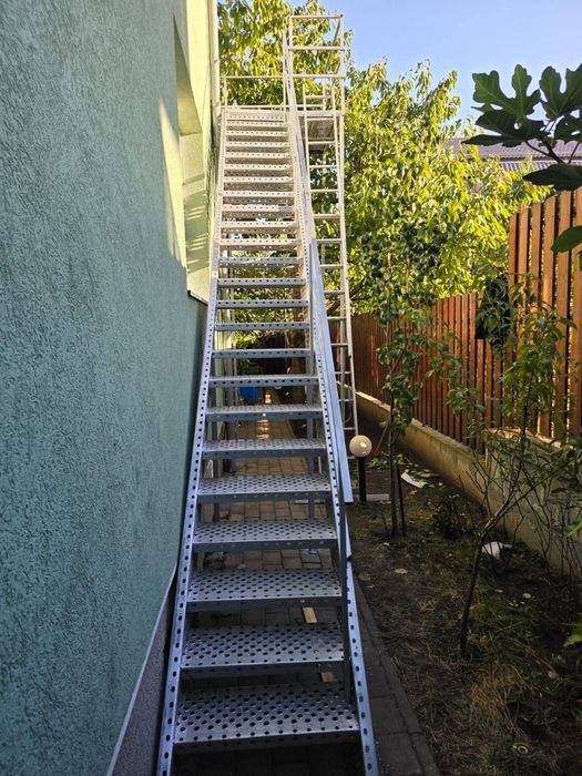 scarii metalice zincate exterioare și pentru incendii 50%