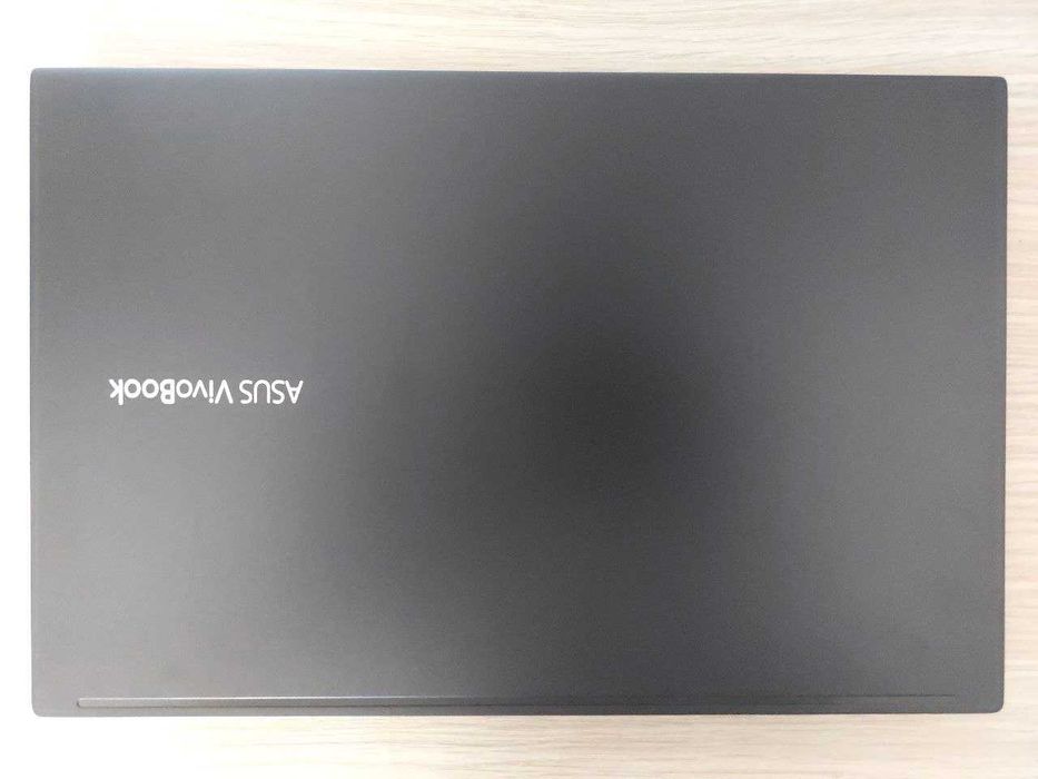 Laptop ASUS VivoBook 14, i5-1135G7, 16GB RAM, Windows 11 Pro