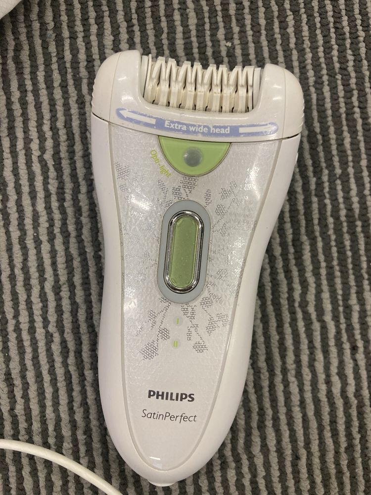 Епилатор с гъвкава глава Philips SatinPerfect HP6570/00