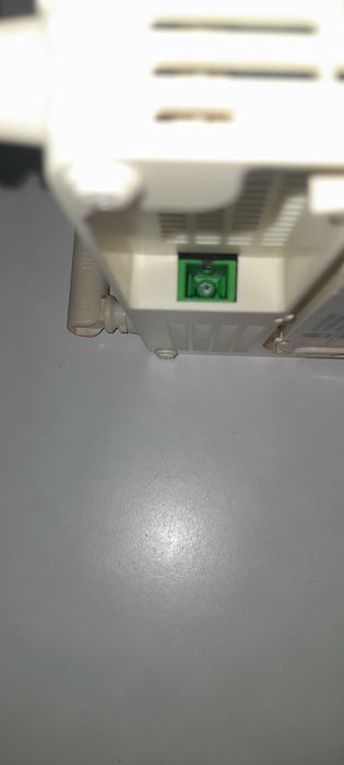 UZTELECOM GPON Huawei HG8245H5 Wi-Fi router Фай-Вай роутер ДЛЯ ОПТИКИ