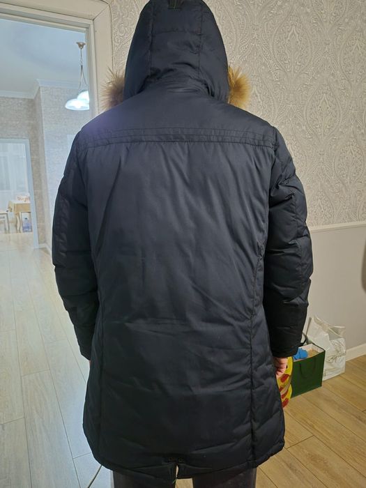 Продам зимнюю верхнюю одежду