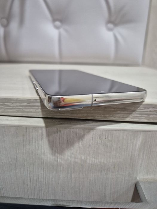 Samsung s22 plus 8/256