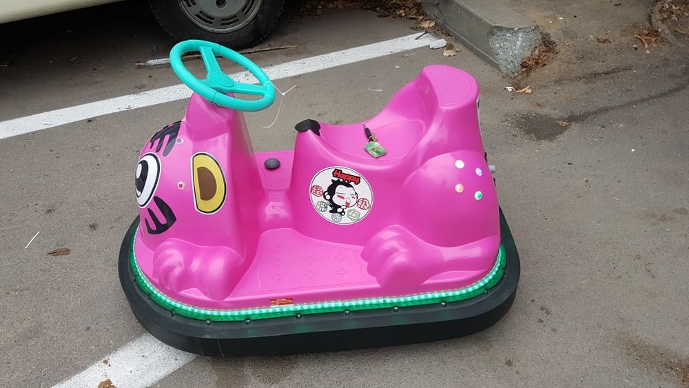 Masinuta electrica tamponata