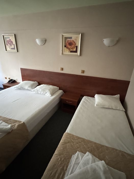 Хотелско обзавеждане