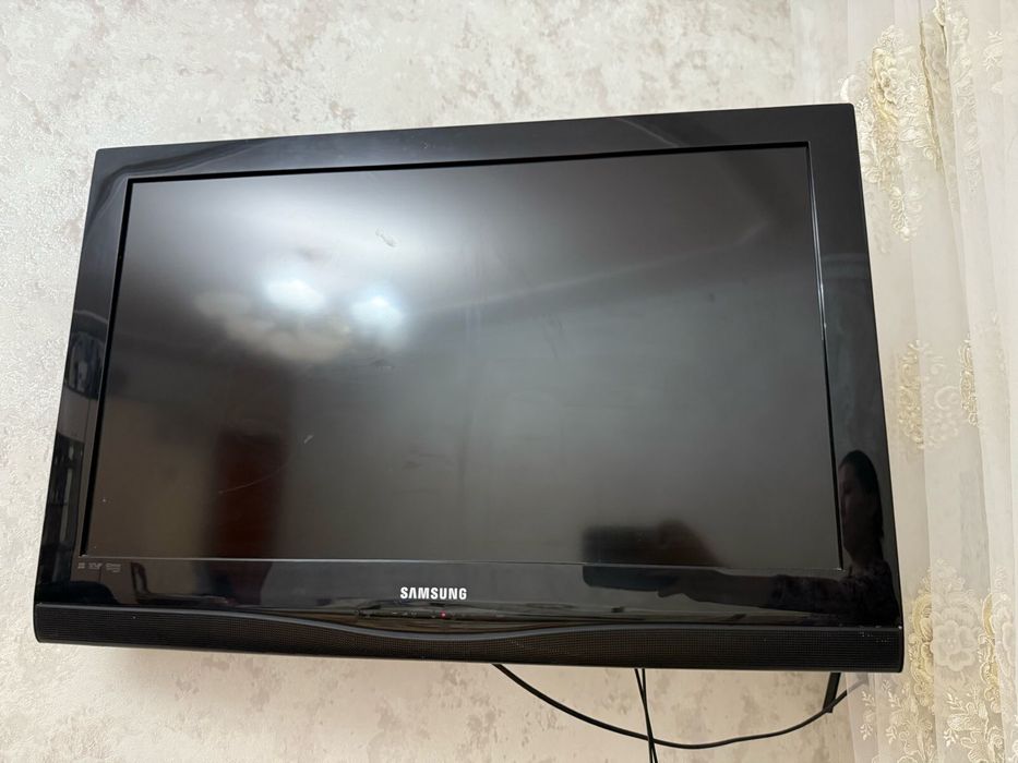 Телевизор самсунг