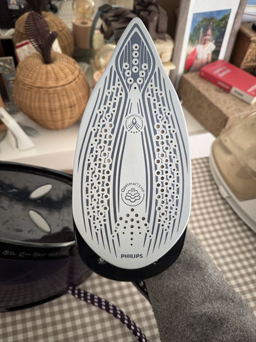 Philips Domestic Appliances GC9420/80 Statie de calcat, fier de calcat