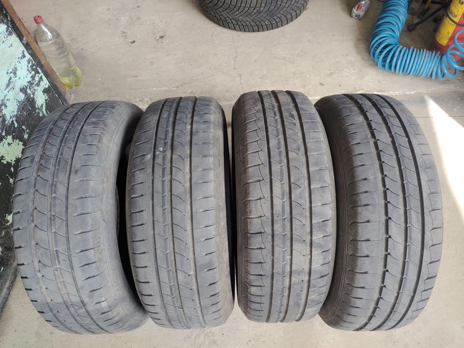 195/ 60/16 Goodyear