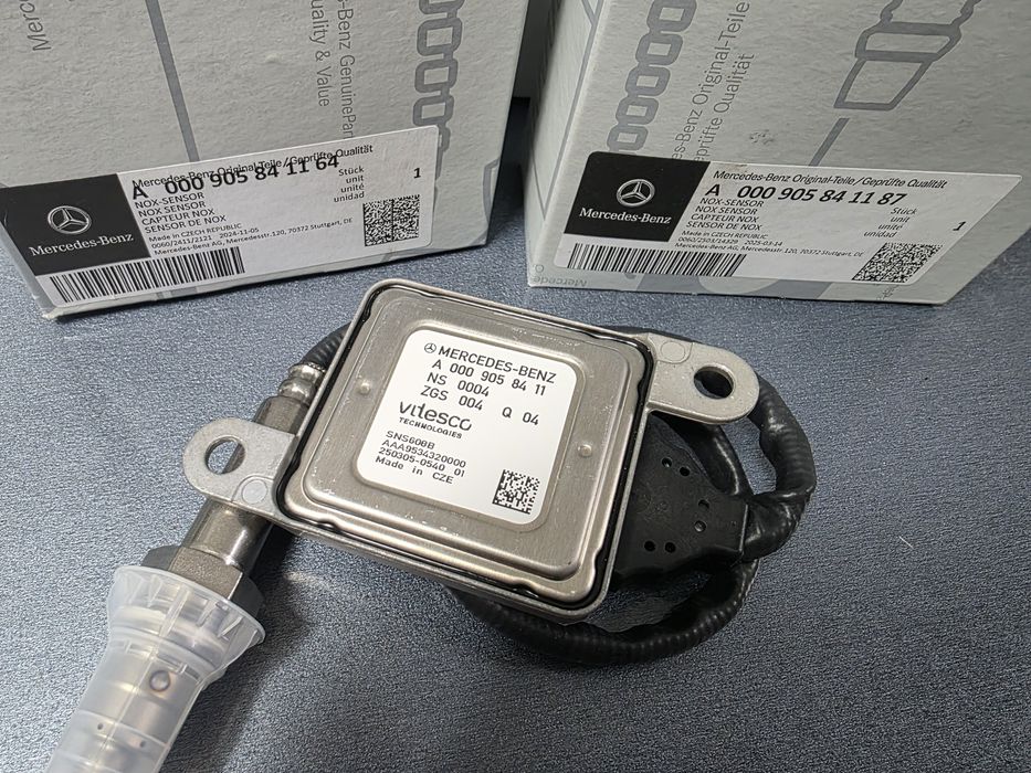Senzor nox după dpf Mercedes A 000 905 8411