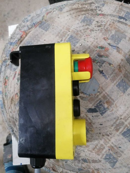 Telecomanda industriala