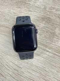Продам Apple Watch 6 44 мм