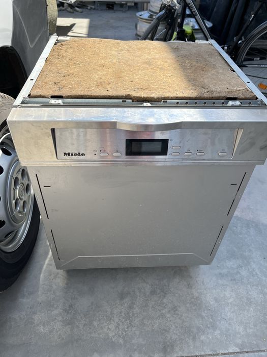 Съдомиялни за вграждане Miele Bosch Siemens AEG