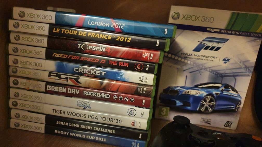 Продавам Xbox 360E 2013г. 1tb RGH хакнат
