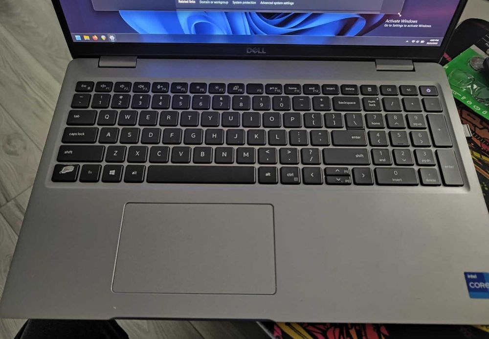 Dell Latitude 5520 i7-1165G7 / 2.8Ghz Quad / 32gb RAM / 512 Gb SSD M2
