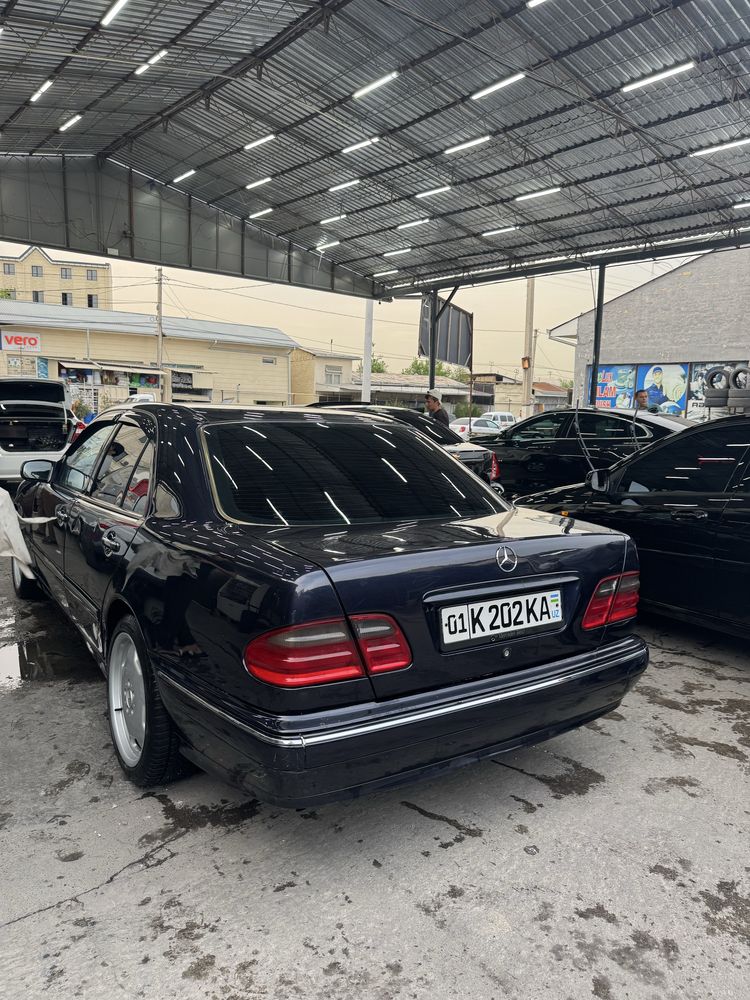 W210 в хорошем состоянии с пропан газом