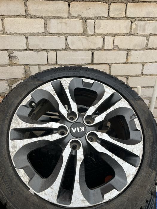 Продам шины с дисками