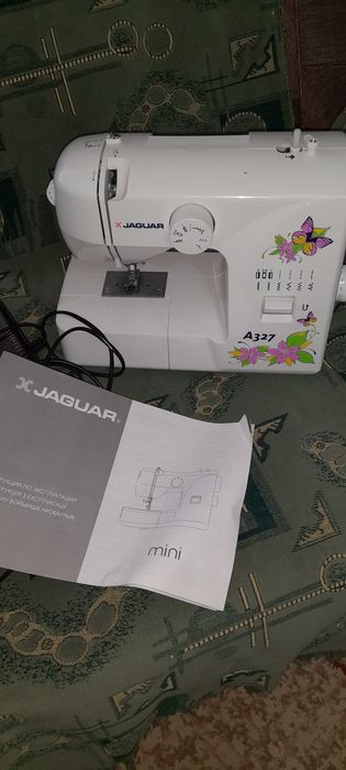 Машинка швейная (собирает нить)