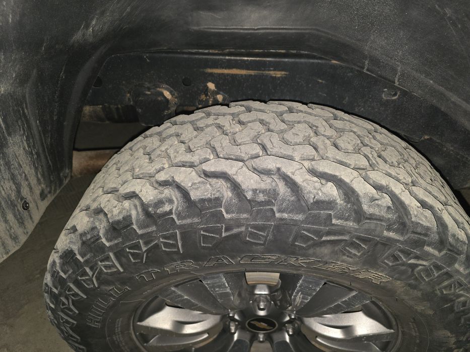 Maxtrek 275/70 r18 бу