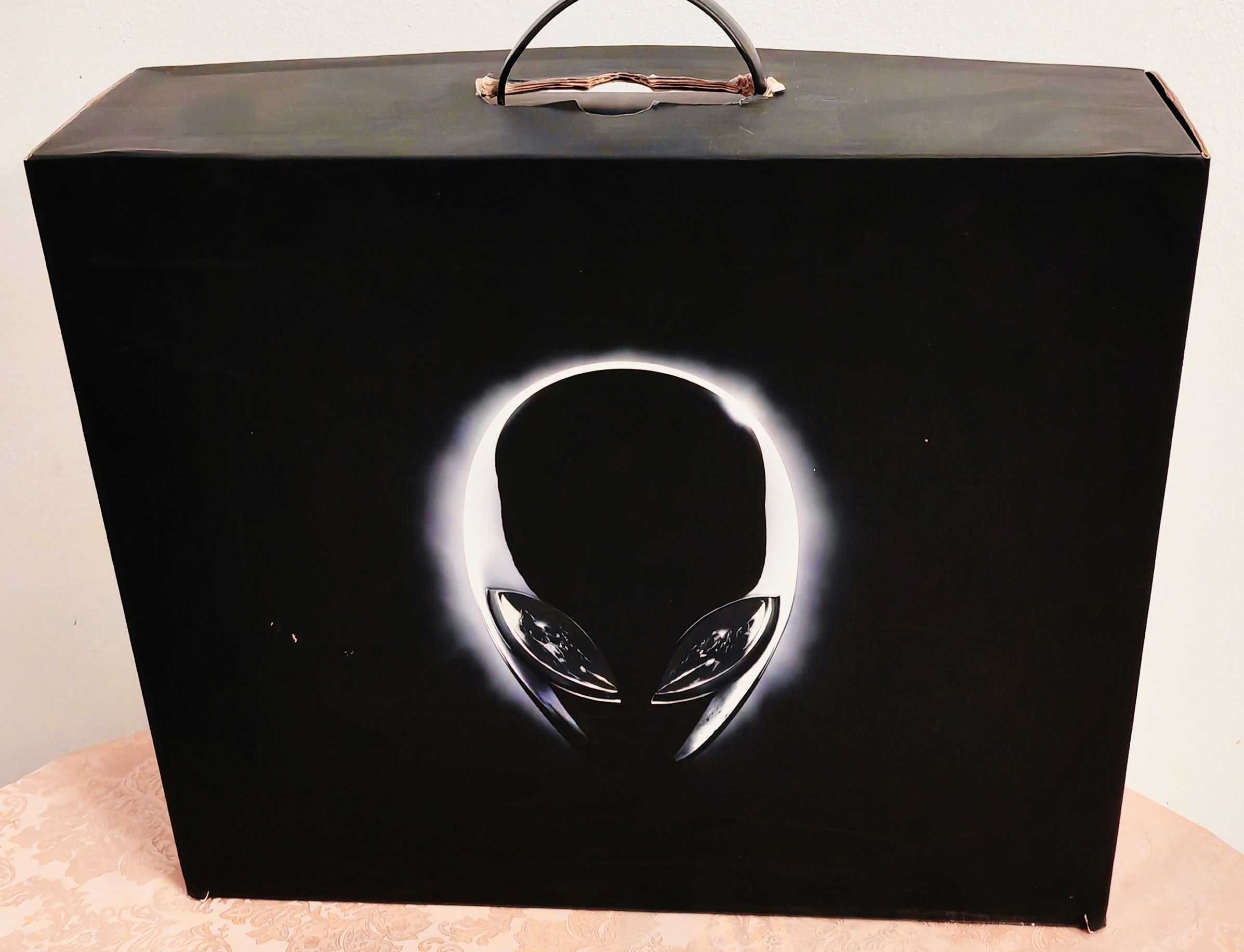 Dell Alienware 15/4K IGZO IPS/Core i7/GTX 980M 4GB/16GB RAM/256GB+1TB