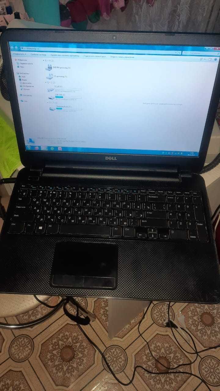 Продам ноутбук DELL Inspiron