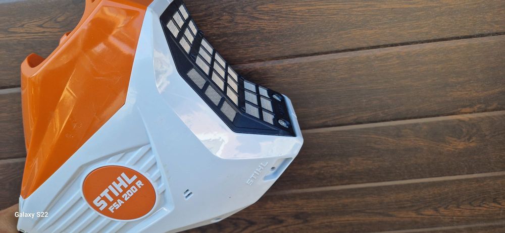 Stihl motocoasă pe acumulator