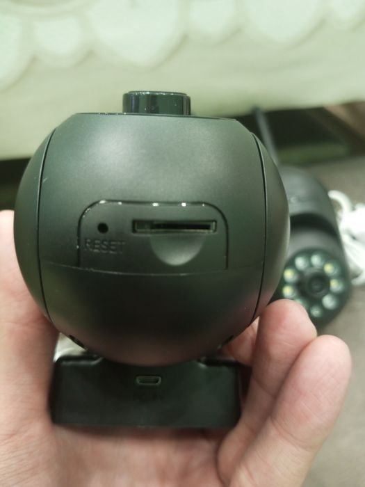 WiFi Smart Camera sotiladi holati ideal karobka dakument bor