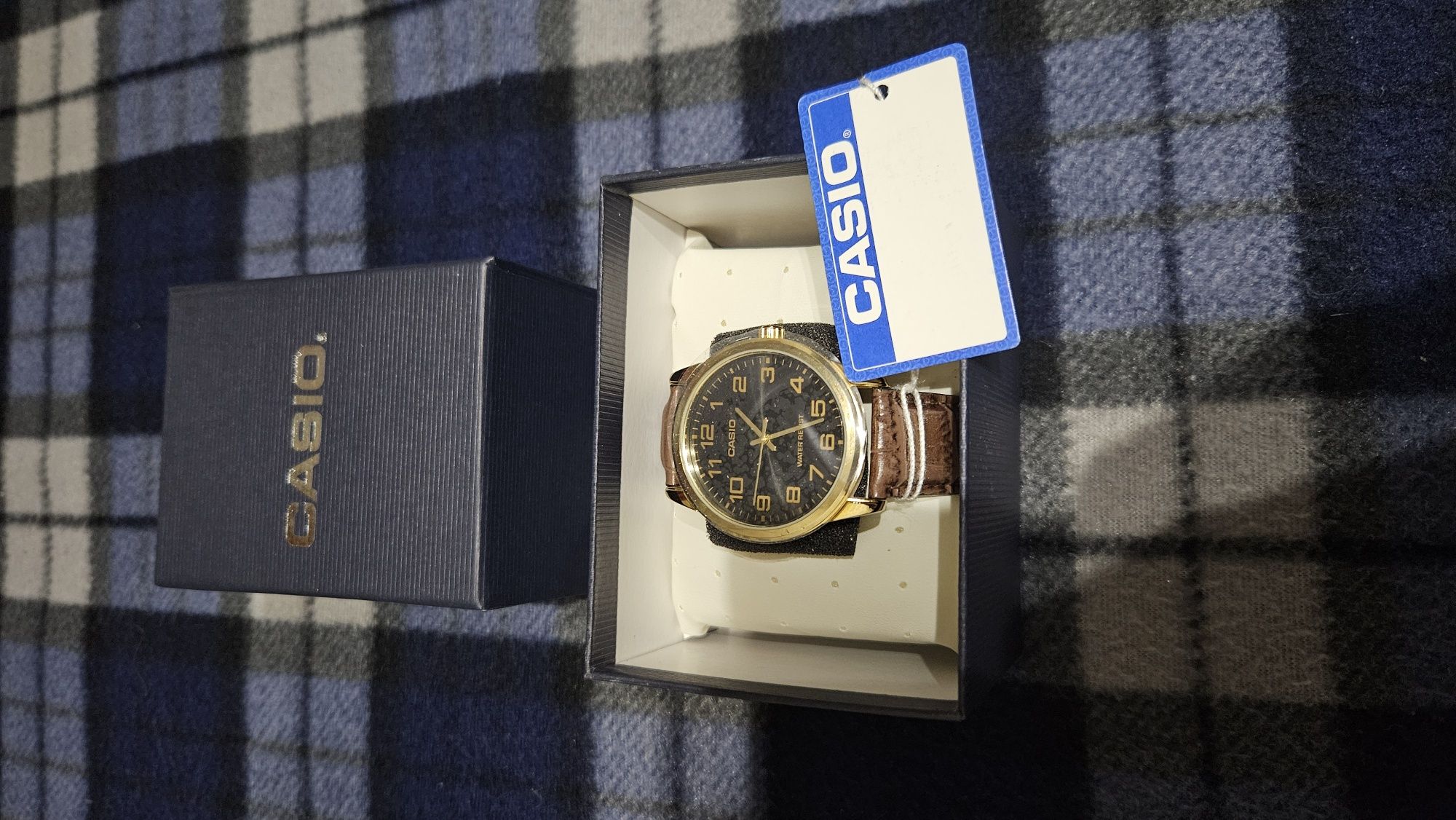 Наручные часы Casio