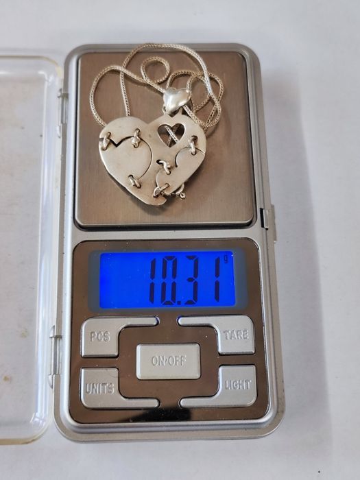 Сребърно колие с медальон 925