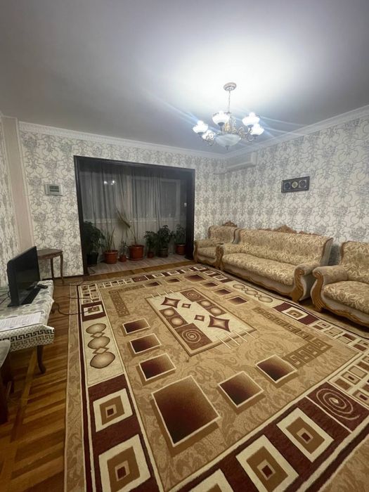 Сдаю 3-комнатную квартиру ориентир Дружба Народов