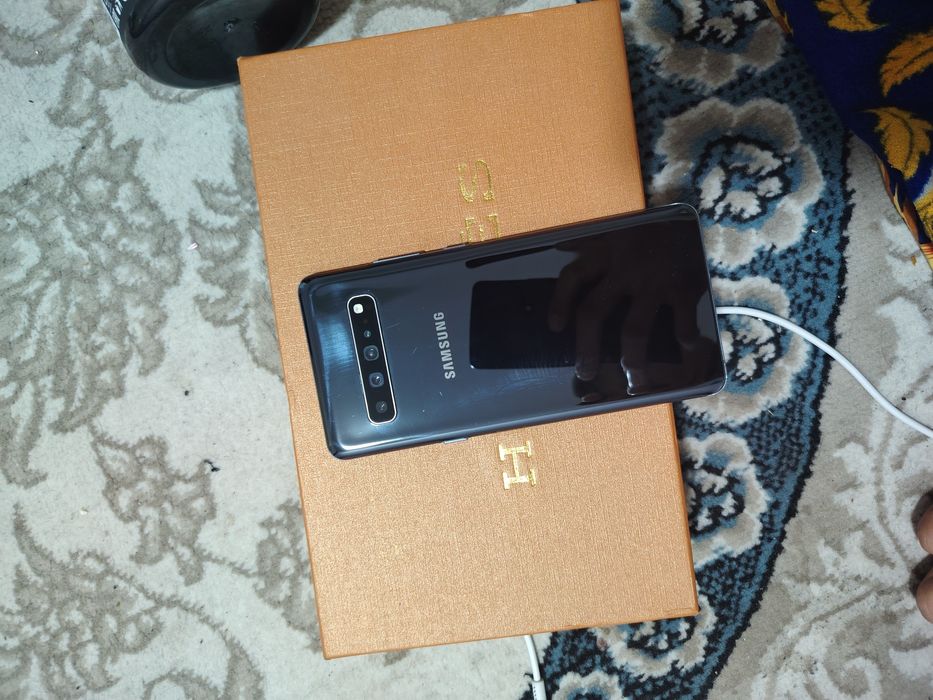 Samsung galaxy s10 5g sotiladi