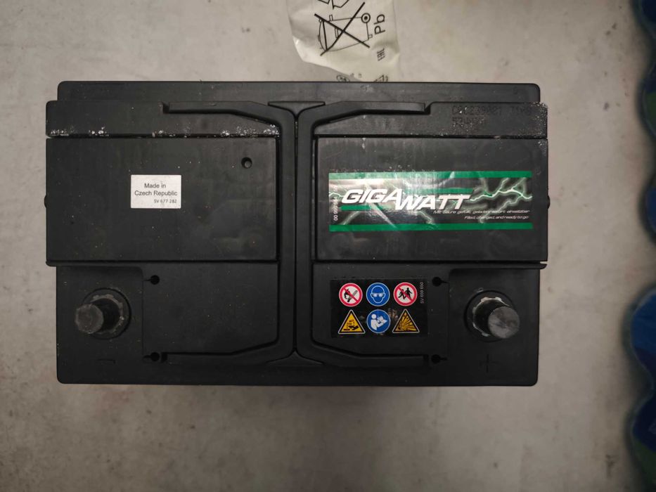 Акумулатор GIGAWATT 74AH 680A R+