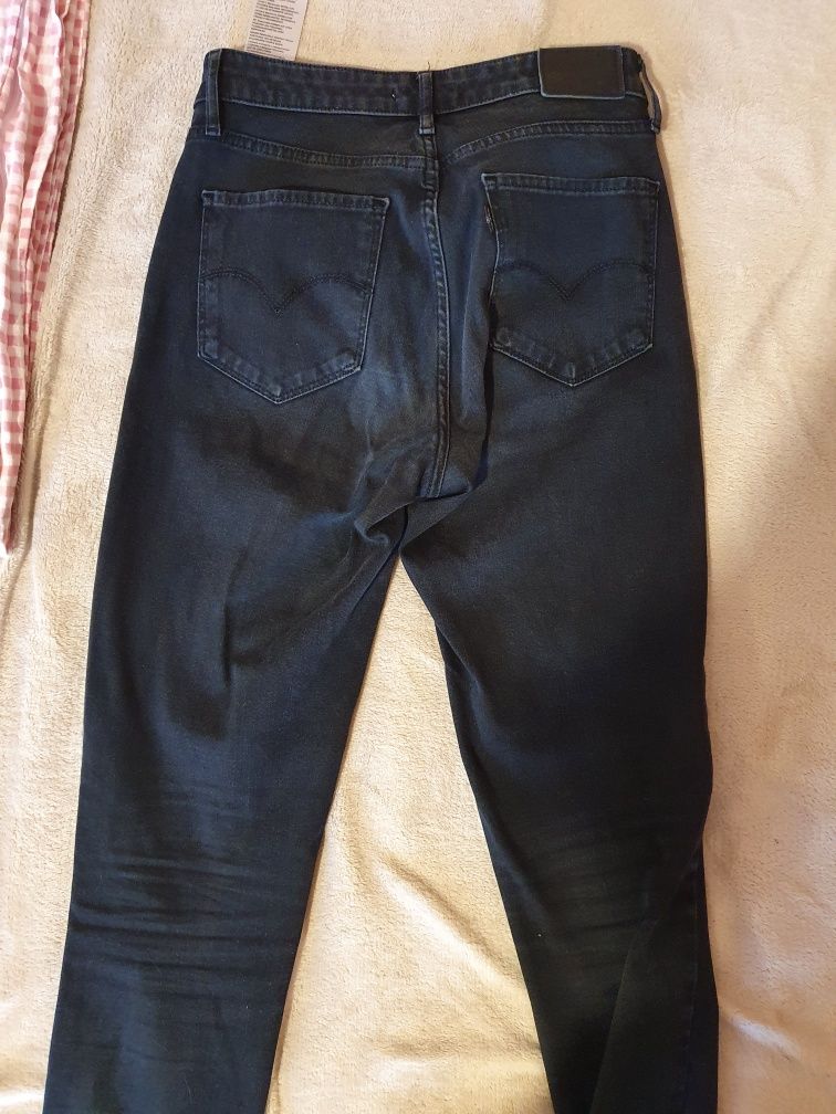 Levi's 721 High Rise Skinny Jeans