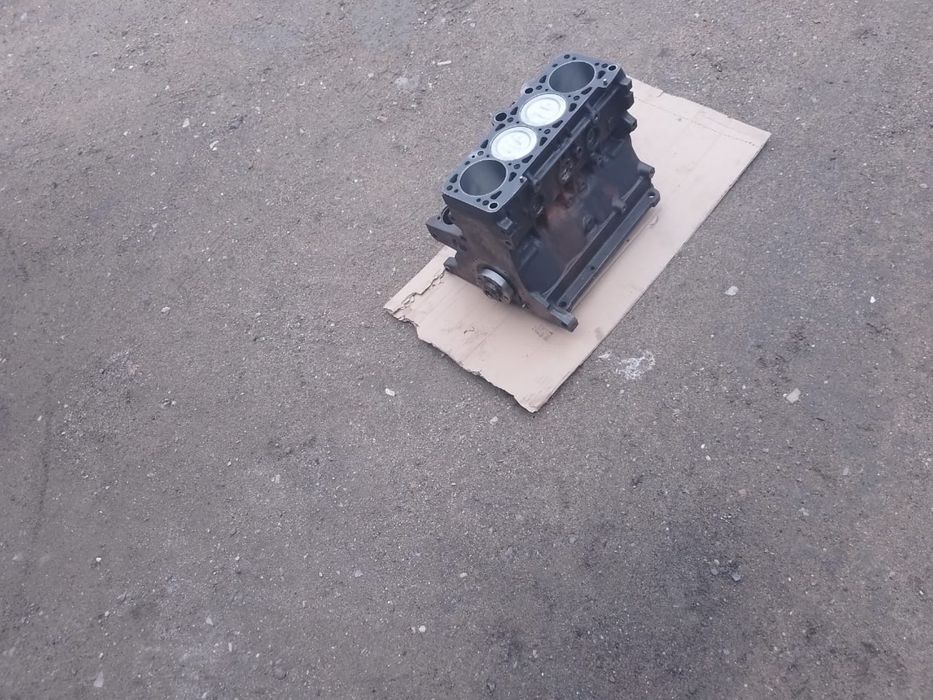 Откапеталенный блок ауди 80 б4 2.0