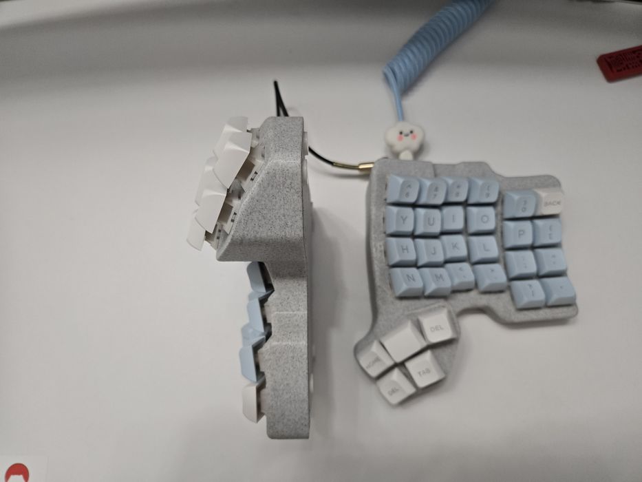 Tastura custom split