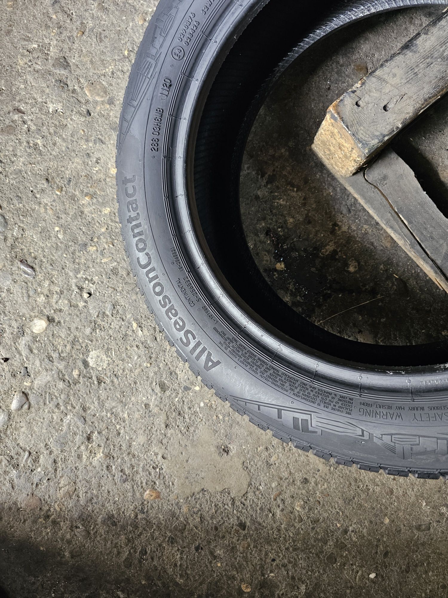 2 anvelope allseason 195 55 16 Continental 7.6mm 2020
