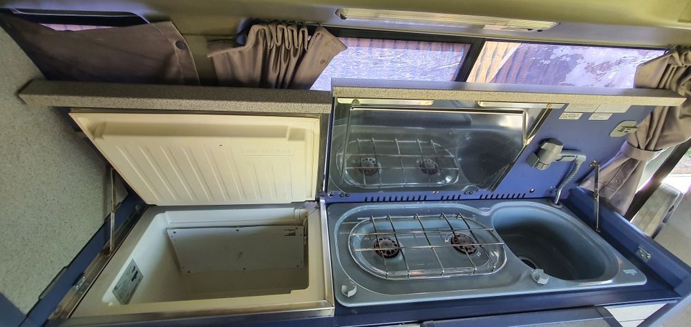 VW T4 camper cu 4 locuri